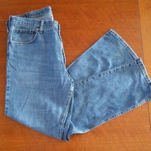 MEN'S * WRANGLER* MEDIUM WASH REGULAR FIT DENIM